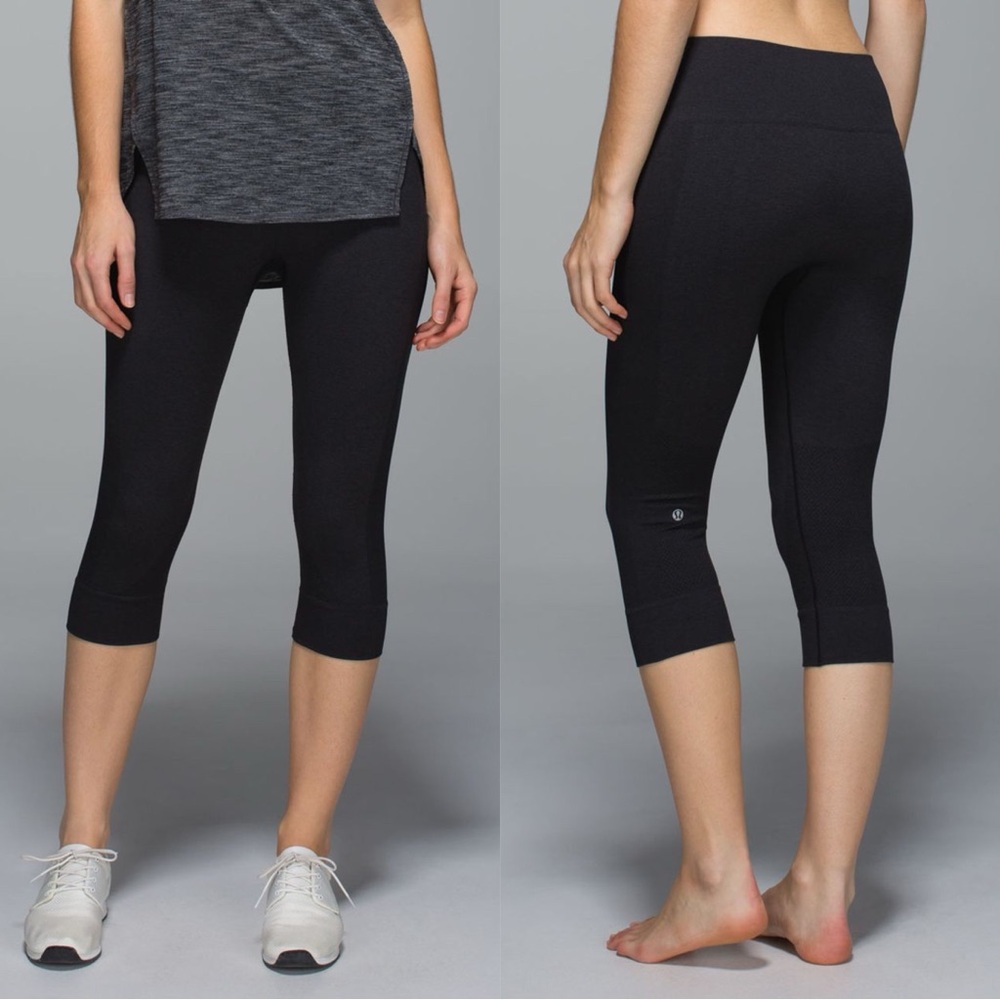 Lululemon Seamlessly Street Crop Heathered Black W6C04S‎ Size 8